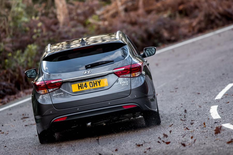  Hyundai i40 Tourer 2019 года  (UK) (фото 11 из 40)